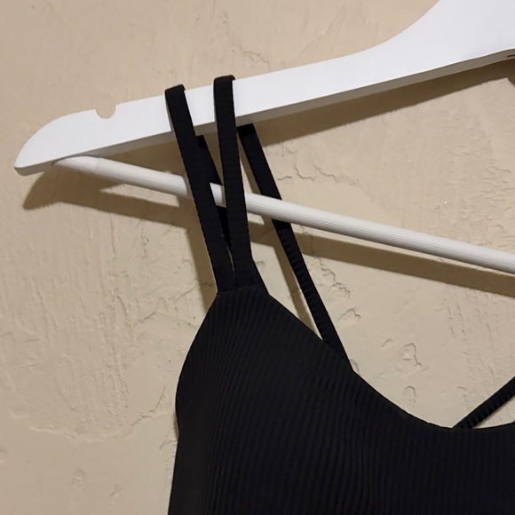 lululemon Like A Cloud Long Line Ribbed Bra. Worn Once. No Signs of Wear! - Picture 6 of 8